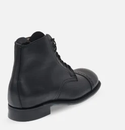 SANDERS B.G.S Punched Cap Gibson Boot Black* Boots