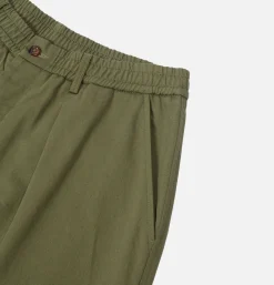 UNIVERSAL WORKS Double Pleat Pant Light Olive* Chinos