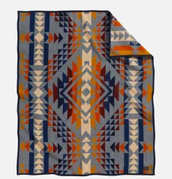 PENDLETON Jacquard Napped Throw Grey* Maison