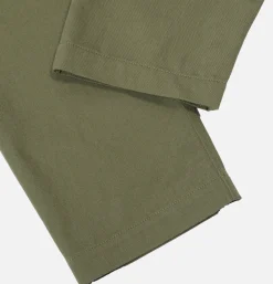 UNIVERSAL WORKS Military Chino Twill Lt Olive* Chinos
