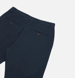 UNIVERSAL WORKS Military Chino Twill Navy* Chinos
