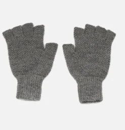 ROBERT MACKIE Mitten Cullin Dentdale* Gloves • Beanies • Scarves