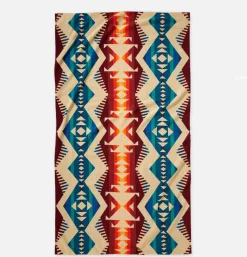 PENDLETON Oversized Jacquard Spa Towel Los Lunas* Maison