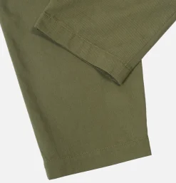 UNIVERSAL WORKS Pleated Track Pant Olive* Trousers