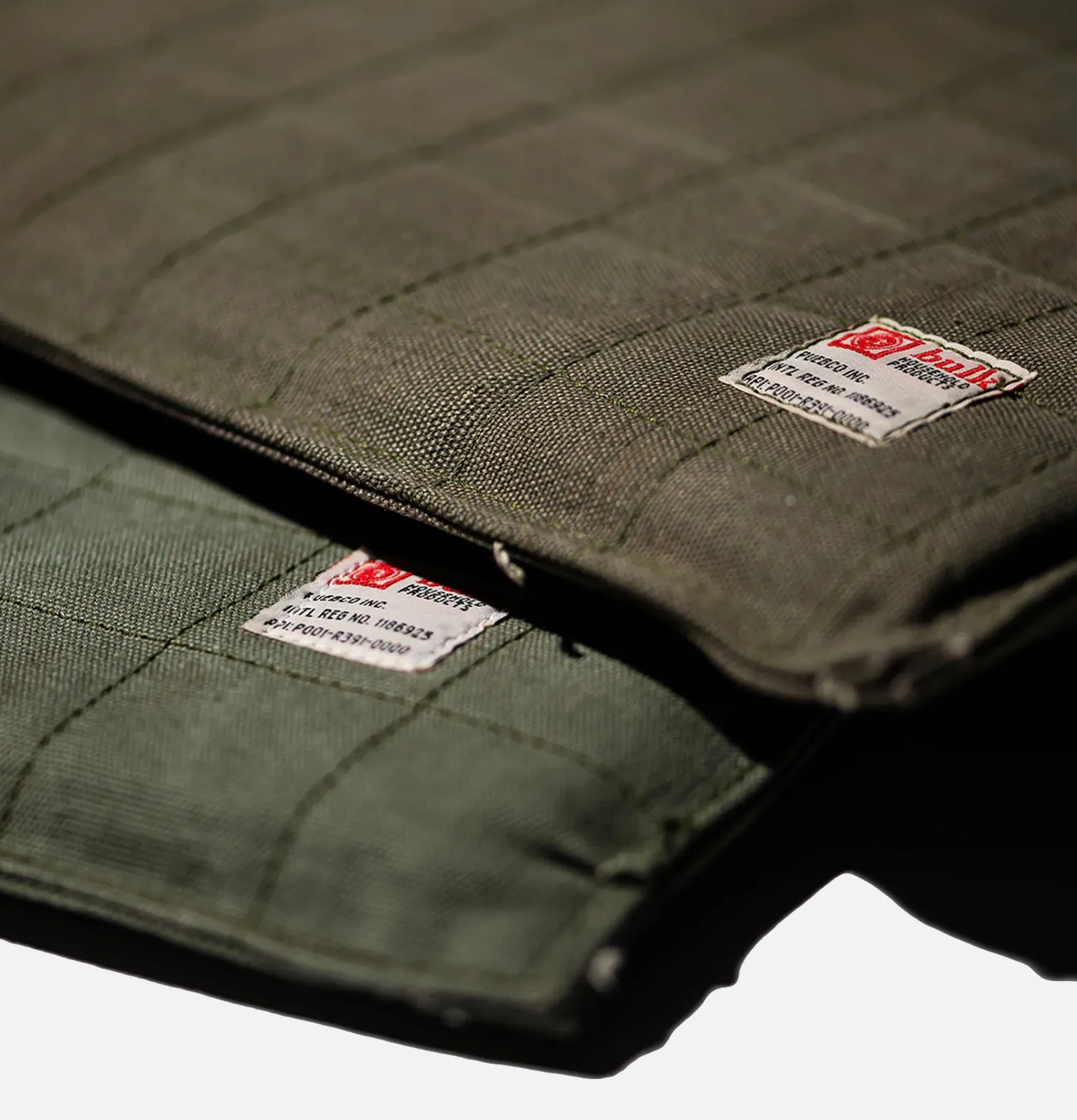 PUEBCO Vintage Tent Seat Cushion Green* Maison